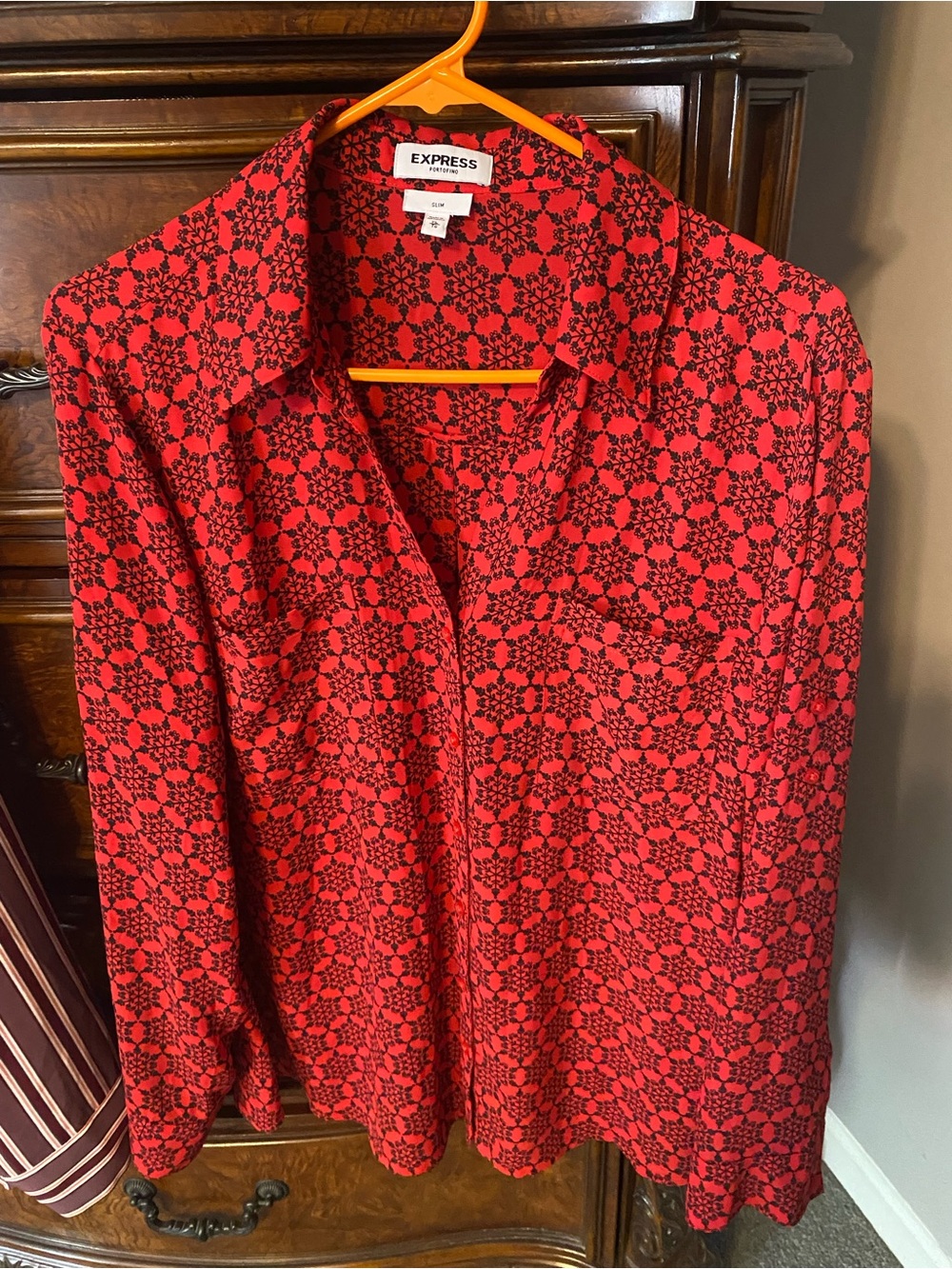 Express snowflake portofino blouse